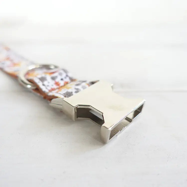 Golden Festive Dog Collar by MUTTCO